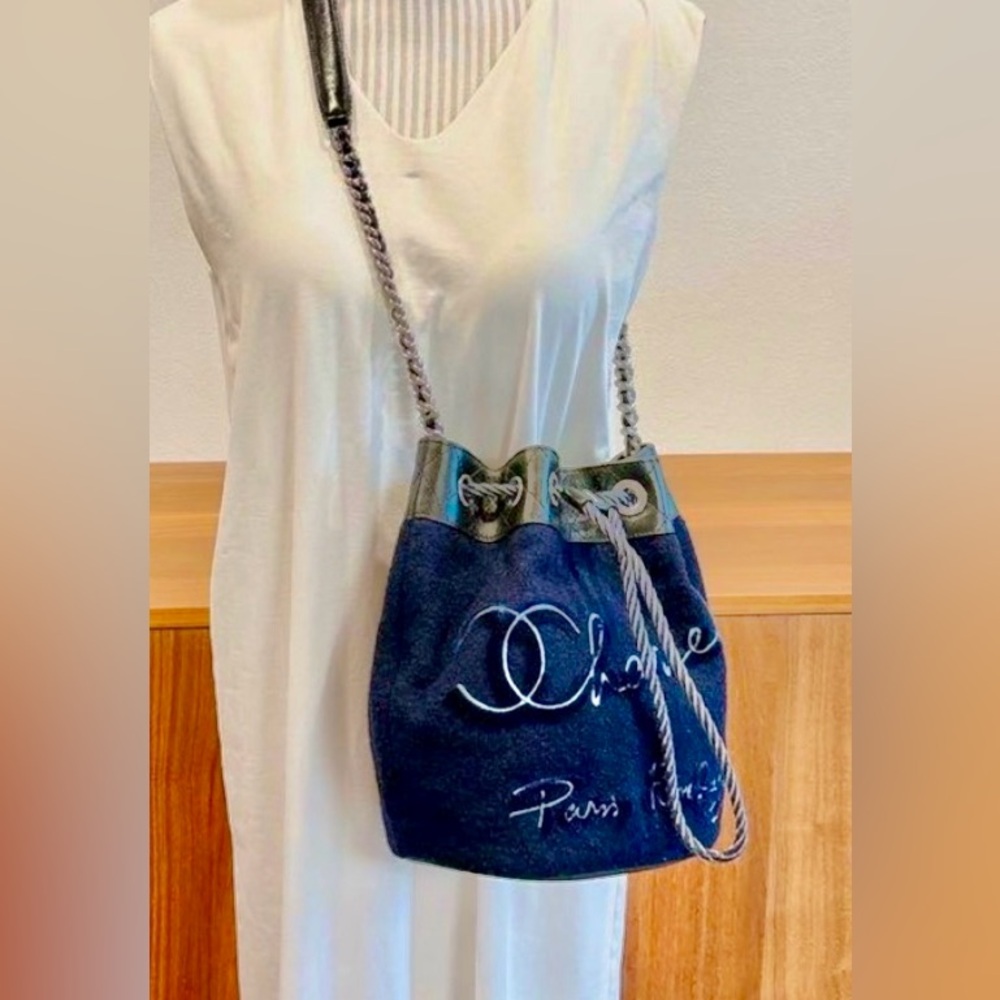 Authentic CHANEL CAMBON Blue Embroidery Matelasse Wool/Leather Bucket-bag-EUC💎 - Picture 9 of 15